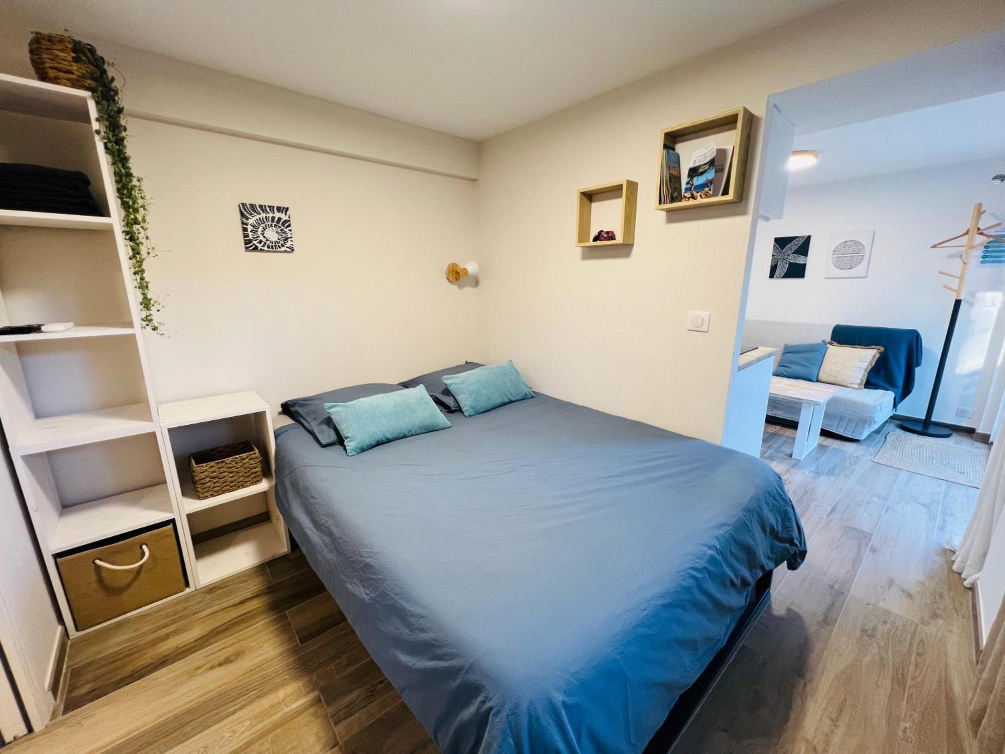 Studio With Private Car Park And Air Con Valbonne Exteriör bild